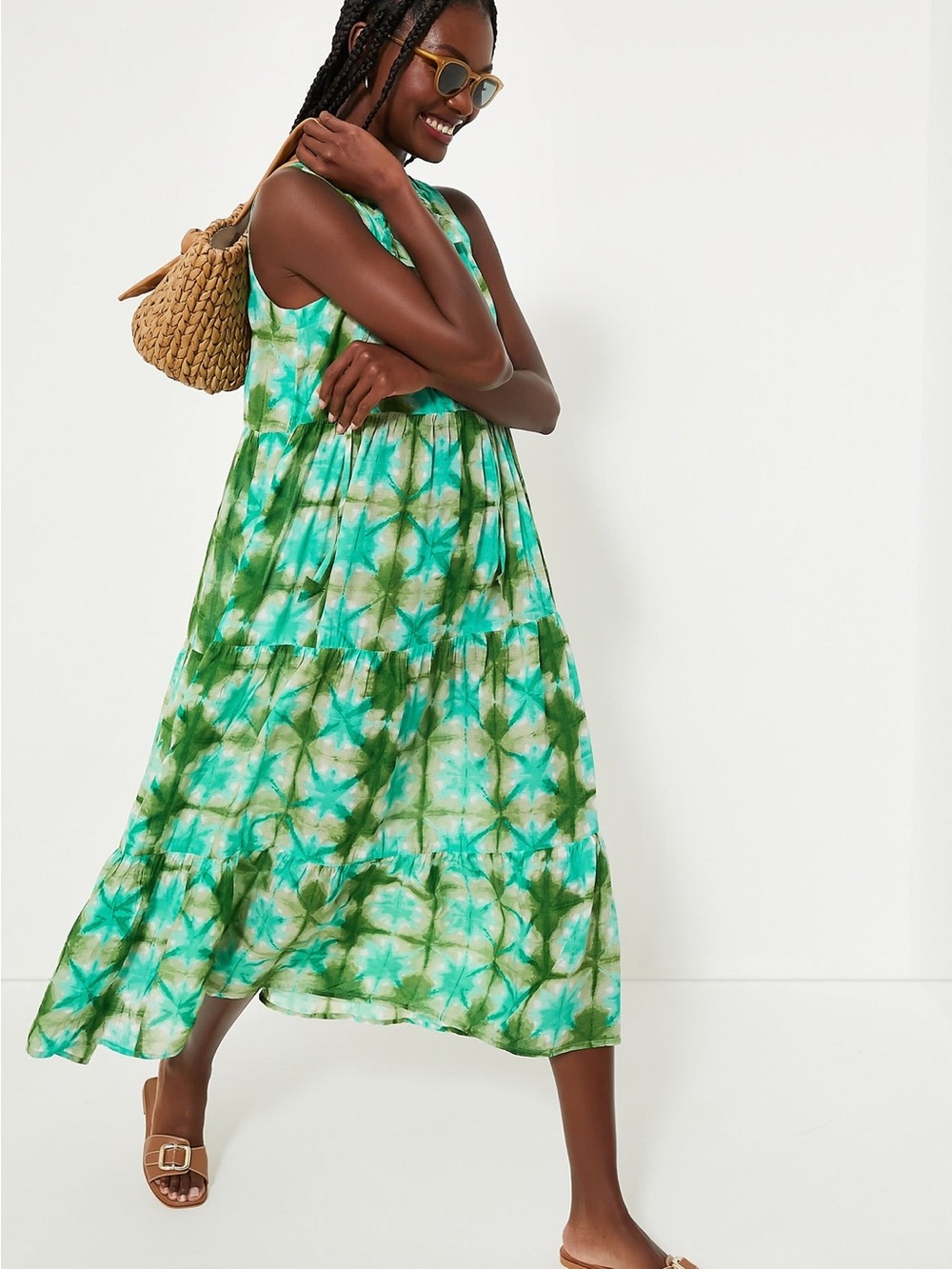 Tuckernuck Seafoam Medallion Salty Paloma Caftan Tie-Dye Tiered Maxi Dress Small - Picture 2 of 12